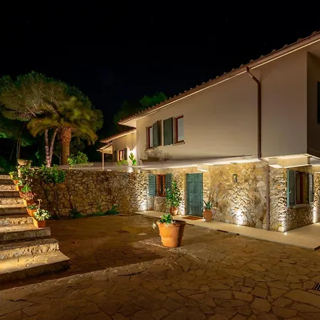 Elle Exclusive Isola D'elba קאפוליברי