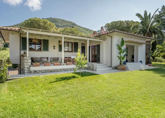 Elle Exclusive Isola D'elba